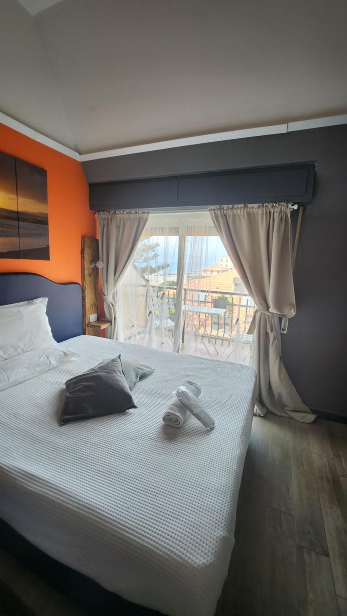 Hotel Zia Piera Chiavari Luaran gambar