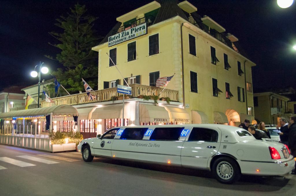 Hotel Zia Piera Chiavari Luaran gambar